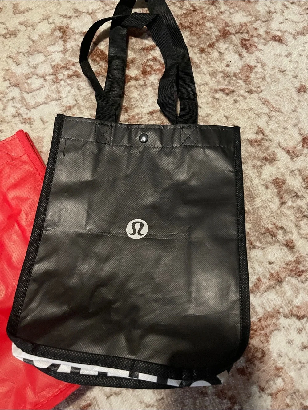 lululemon athletica Reusable Tote Duo - Red and Black